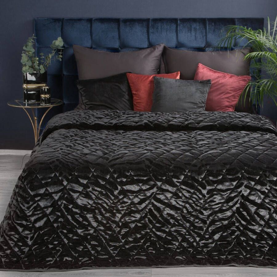 Oneiro s luxe KRISTIN Type 3 Beddensprei Zwart 220x240 cm – bedsprei 2 persoons beige – beddengoed – slaapkamer – spreien – dekens – wonen – slapen