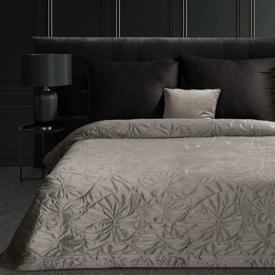 Oneiro s luxe SALVIA Type 1 Beddensprei Taupe 220x240 cm – bedsprei 2 persoons beige – beddengoed – slaapkamer – spreien – dekens – wonen – slapen