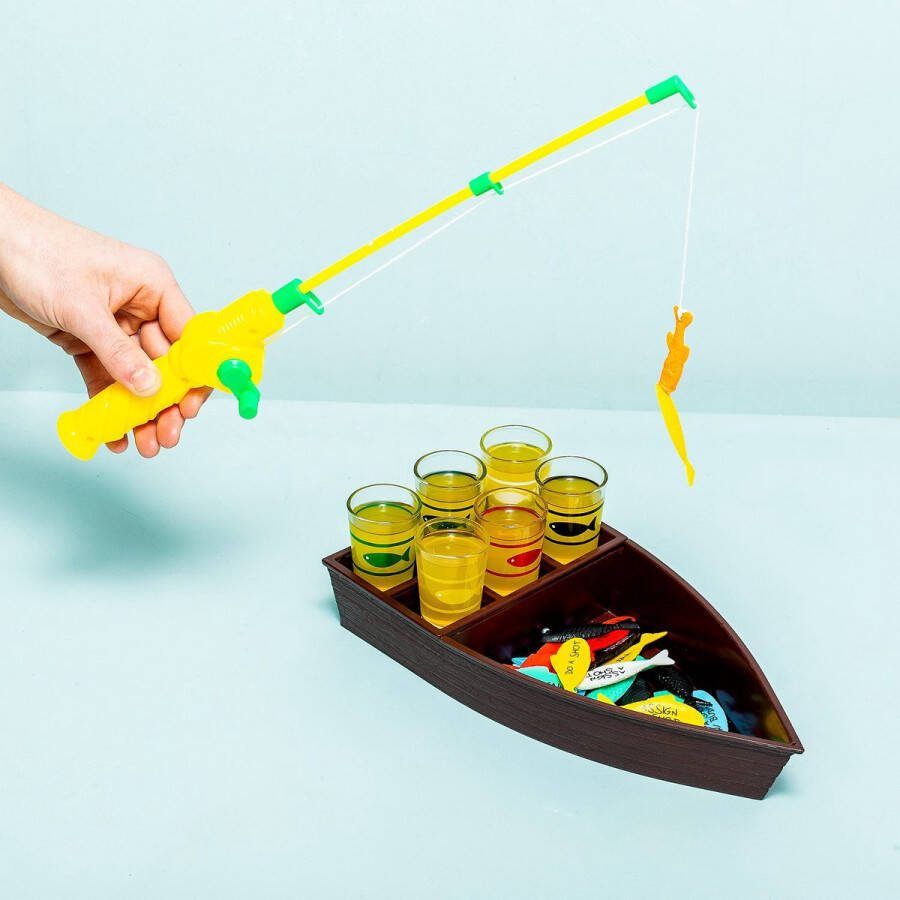 Out of the Blue Vishengel drankspel Fishing drinking game Hengel drankspel Vis vangen drankspel Vissen drankspel