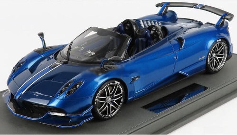 Pagani Huayra Roadster BC (Blauw) (30 cm) 1 18 BBR Models [48 stuks wereldwijd geproduceerd Exclusief schaalmodel Luxe Modelauto Inclusief Luxe Showcase Model Auto Model Car Die Cast Miniatuurauto]