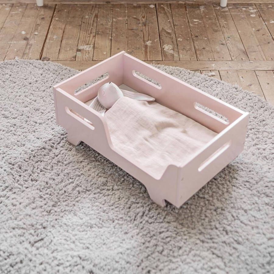 Petite Amelie Petite Amélie Poppenhuis meubels Poppenbedje Vanaf 3 jaar Roze Hout