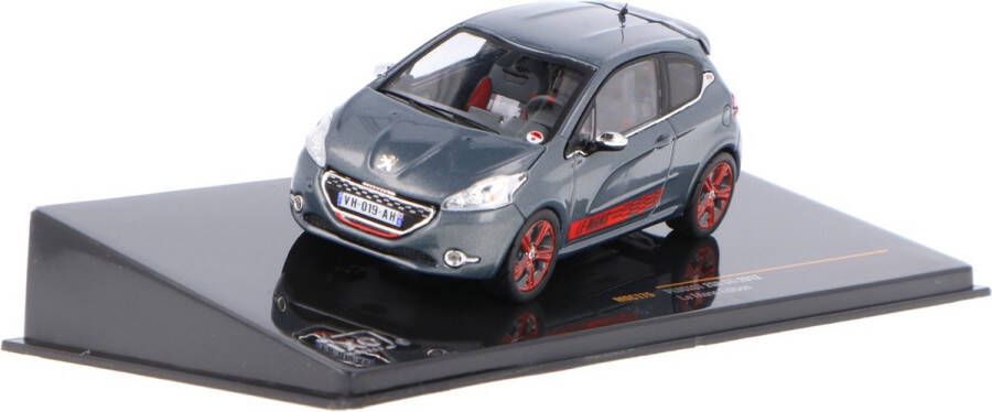 Peugeot 208 GTi Le Mans Edition 2013 1:43 IXO Models