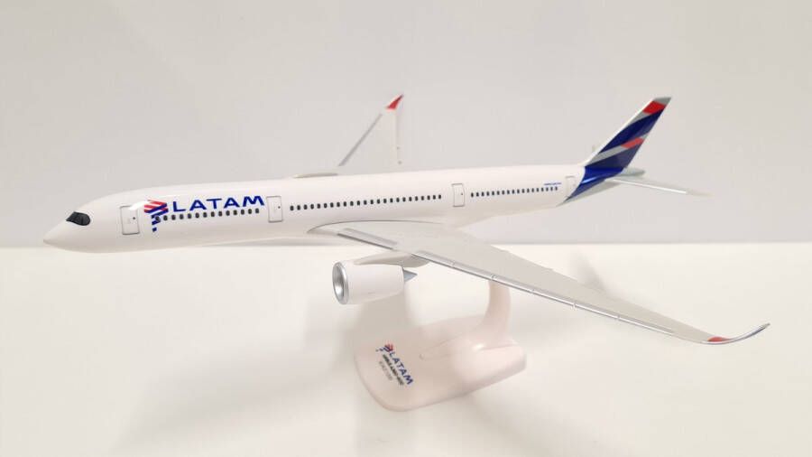 PPC Schaalmodel Latam Airbus vliegtuig A350-900 schaal 1:200 lengte 33 40cm