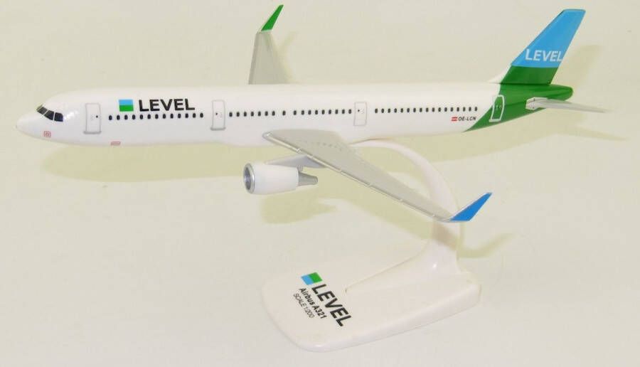 PPC Schaalmodel Level vliegtuig Airbus A321 schaal 1:200 lengte 22 26cm