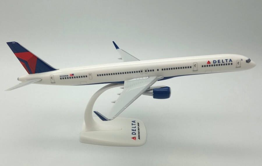 PPC Schaalmodel vliegtuig Delta Air Lines Boeing 757-300 schaal 1:200 lengte 27 25cm