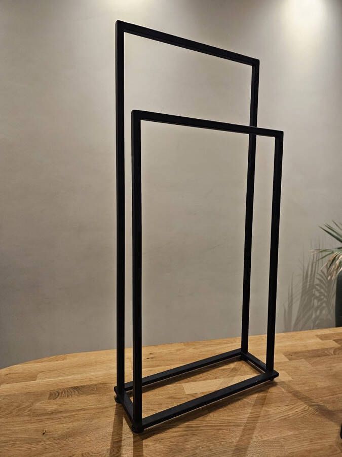Purehome Manolya Handdoekrek- handdoekhouder- vrijstaand- zwart metaal- badkamer 2 handdoeken