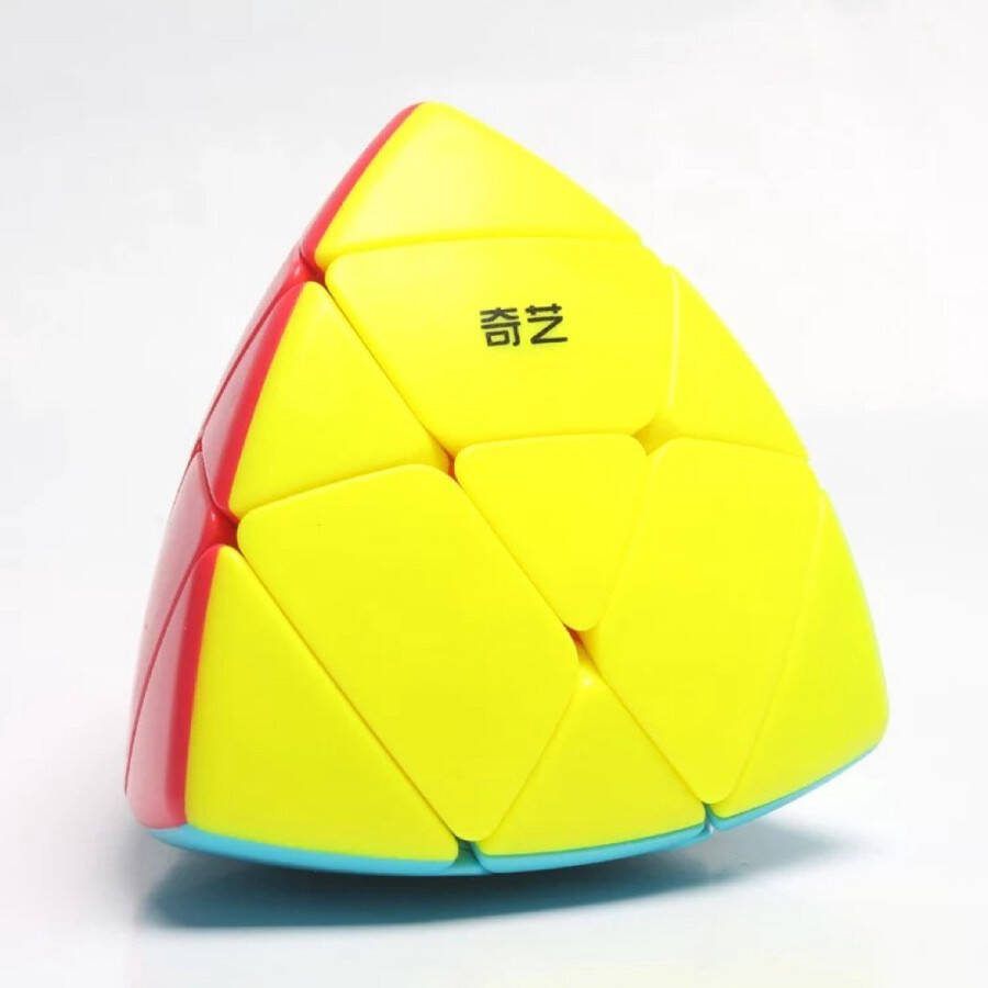 Qiyi cube set van 4 Kubus set Cube set Speed cube set Cube set van 4 Breinbrekers Pyraminx Megaminx Skewb Mastermorphix Speed cube Magic cube Leeftijd 6+ Voor kinderen en volwassenen