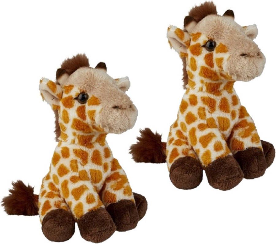 Ravensden 2x stuks pluche gevlekte giraffe knuffel 15 cm Giraffen safaridieren knuffels Speelgoed knuffeldieren knuffelbeest