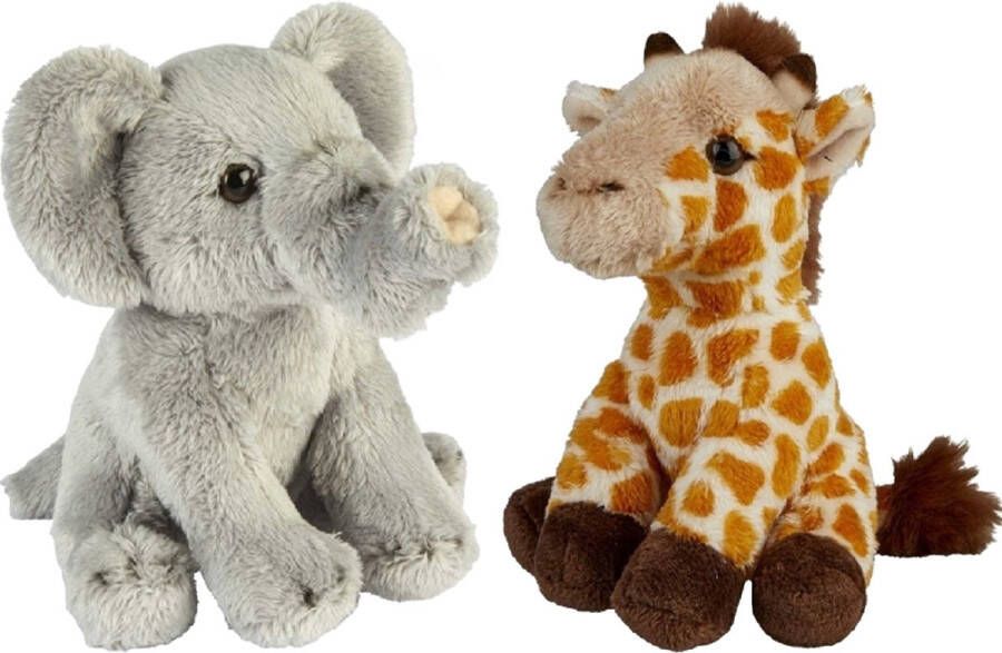 Ravensden Safari dieren serie pluche knuffels 2x stuks Olifant en Giraffe van 15 cm Knuffeldier