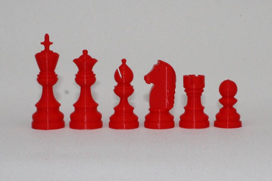 Readsy Schaken – Schaakstukken – Kleur – Rood – Koningshoogte KH 60 mm – 3D print – Voor één speler