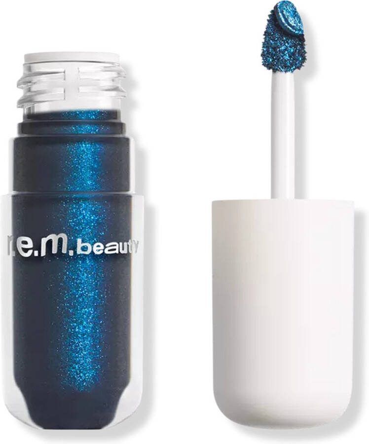 R.E.M. Beauty Midnight Shadows Lustrous Liquid Eyeshadow Oogschaduw Milky Way
