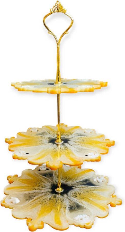 Resin Art JR : Handgemaakte Witte Etagère met Gouden Accenten!