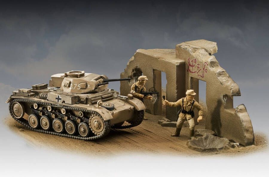 Revell 1:76 03229 PzKpfw II Ausf. F Tank Plastic Modelbouwpakket