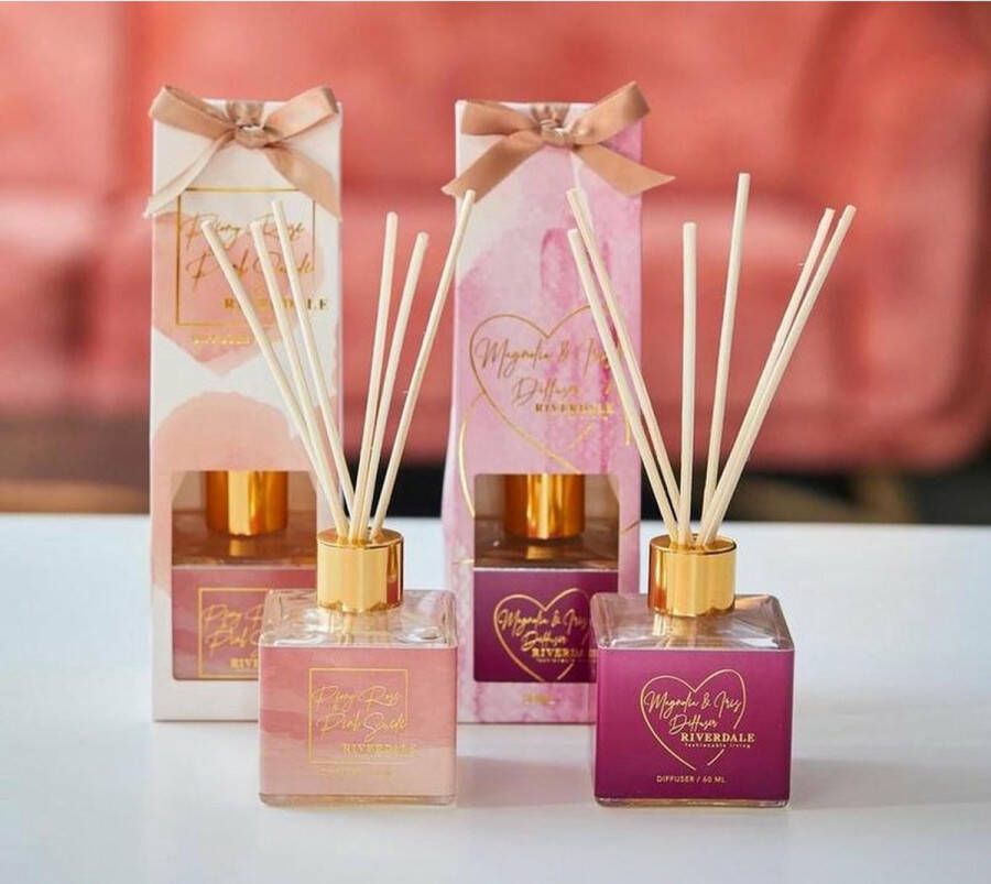 Riverdale geurstokjes boutique Set van 2 Heerlijke Luxe Geuren Magnolia & Iris Peony Rose & Pink Suede