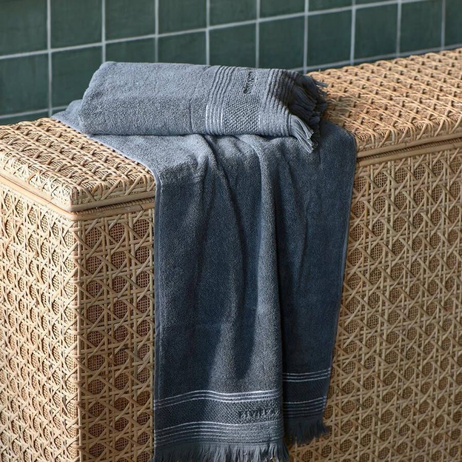 Riviera Maison Serene Towel anthracite 100x50