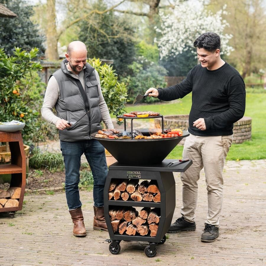 RJRoyal Living Plancha grill BBQ Companero XXL Blackline 2.0 grillring met hoes en houtopslag vuurschaal buitenkeuken grillring corten staal