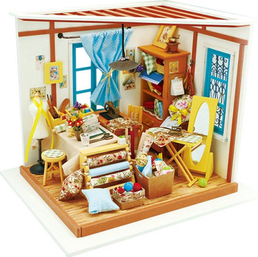 Robotime DIY Dollhouse Kit-Lisa's Tailor with LED light Houten Bouwpakket Poppenhuis