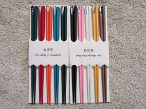 Sakura Luxe Chopsticks set-10 paar-RVS Vaatwasserbestendig Aziatisch Japanse stijl Sushi Giftset-voorkomen bacteriën- Tableware
