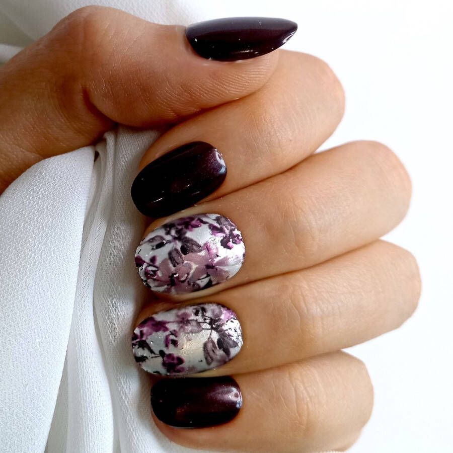 SD Press on Nails B144 Plaknagels met nagellijm XS Almond Kunstnagels Donkerrood met bloemen Gellak Nagellak XS Almond Nageltips Nepnagels met Lijm Nail Art Handmade Valse nagels Nagelvijl Accessoires Korte Nagels