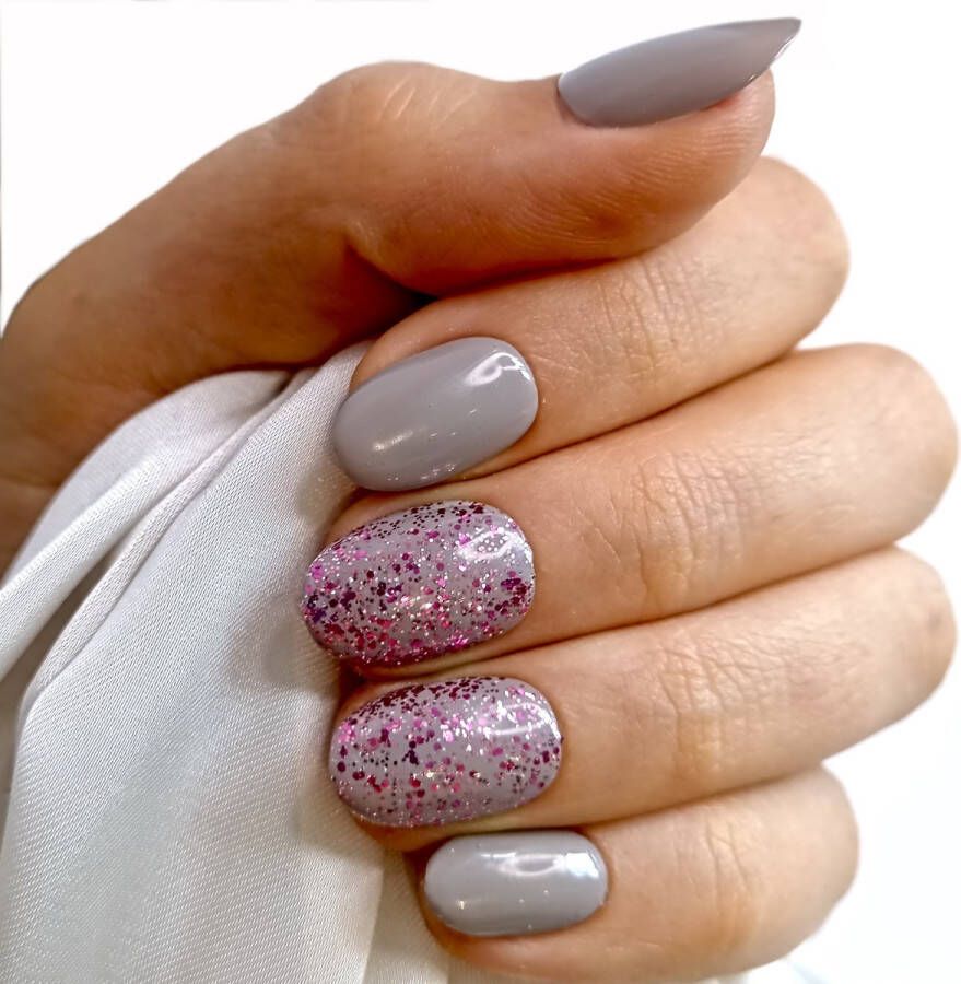 SD Press on Nails B145 Plaknagels met nagellijm XS Almond Kunstnagels Bruingrijs Nude Glitter Set 20 Nagels Nepnagels Nageltips Handgemaakt Nail Art Nails at Home