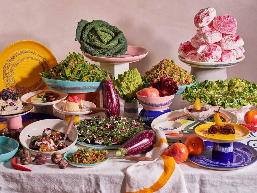 Serax Feast By Ottolenghi Ontbijtbord Ø19 White Swirl Stripes Red
