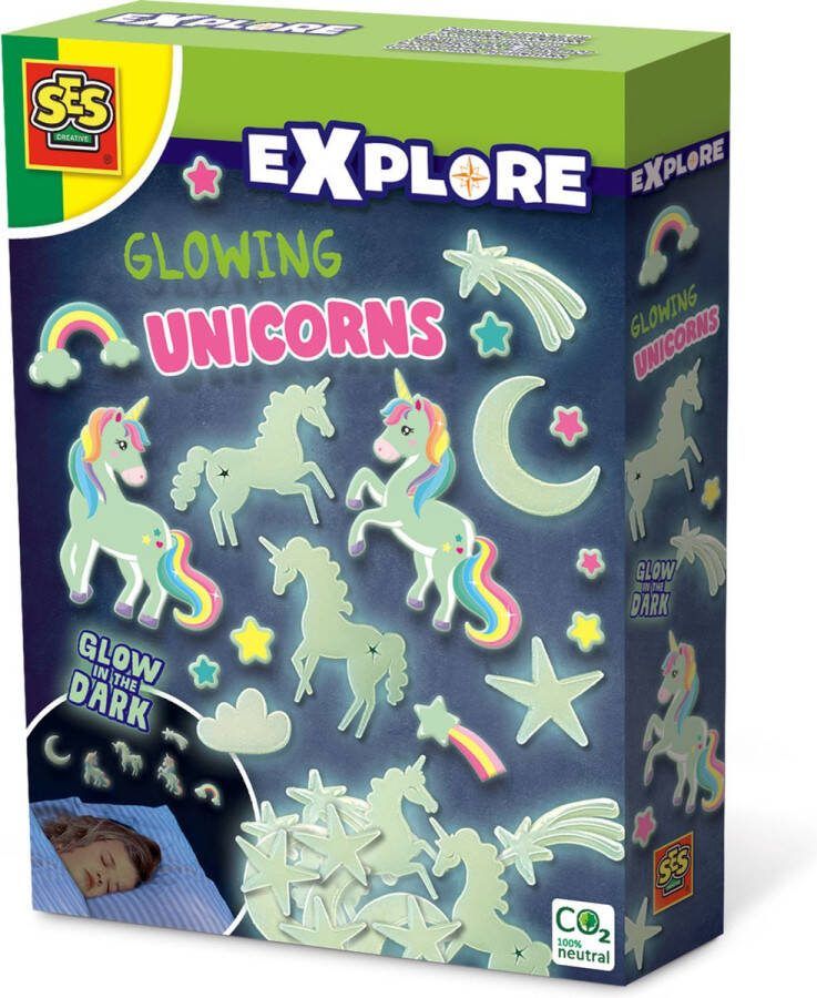 SES Explore Glowing unicorns glow in the dark 24 unicorns en sterren om te plakken met foam plakkers en stickers voor een mooi versierde slaapkamer Eenhoorn