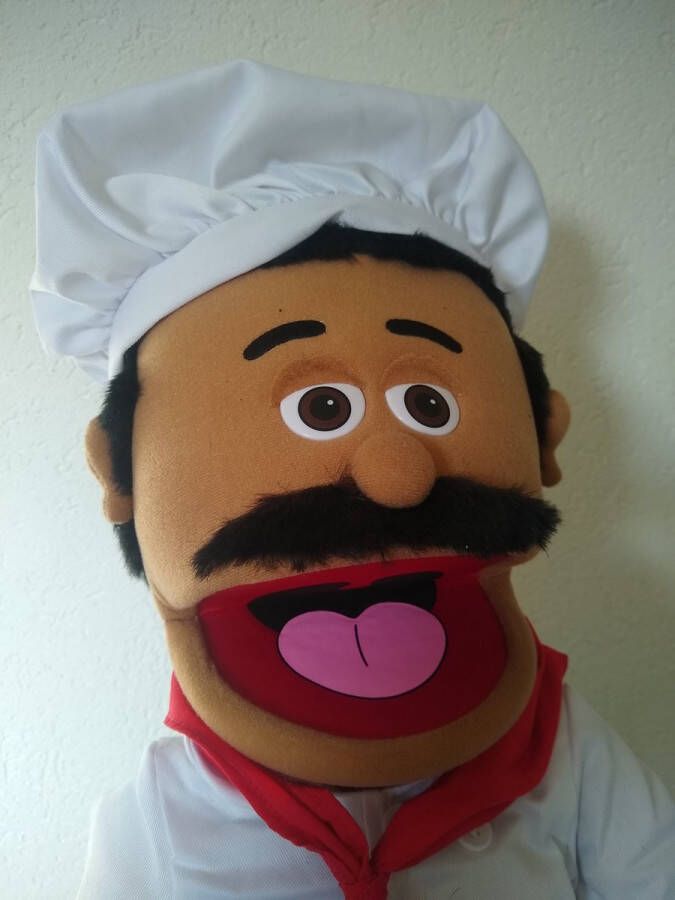SillyPuppets Handpop Chef Luigi Pizzabakker Banketbakker Chefkok Buikspreekpop
