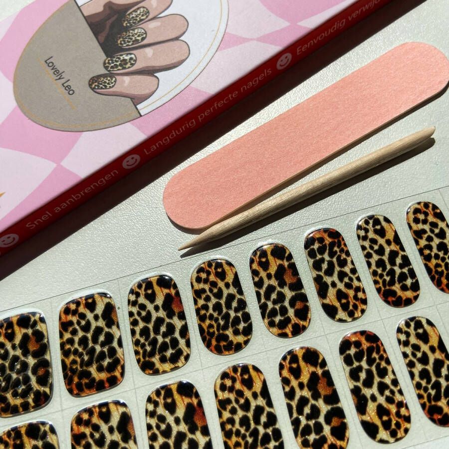 Slayo © Gellak Stickers Lovely Leo Panterprint Nagelstickers Gel Nail Wraps Nail Art Stickers Nail Art Gellak Nagels Gel Nagel Stickers Nail Wraps LED UV lamp nodig