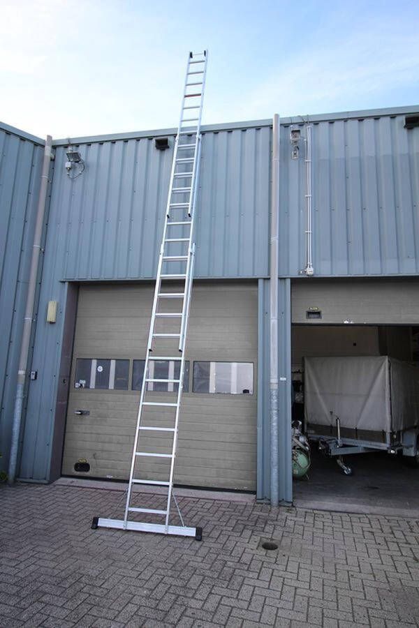 Smart Level Ladder Professionele Schuifladder 3-delig 3x14 treden Aluminium Anti slip EN 131-1 + 2 NEN 2484 TÜV en GS gecertificeerd