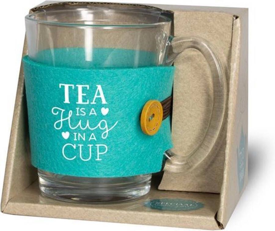 Snoepkado.com Theeglas Tea is a hug in a cup Gevuld met verpakte Italiaanse Sorini bonbons Voorzien van een zijden lint met de tekst Speciaal voor jou In cadeauverpakking met gekleurd lint