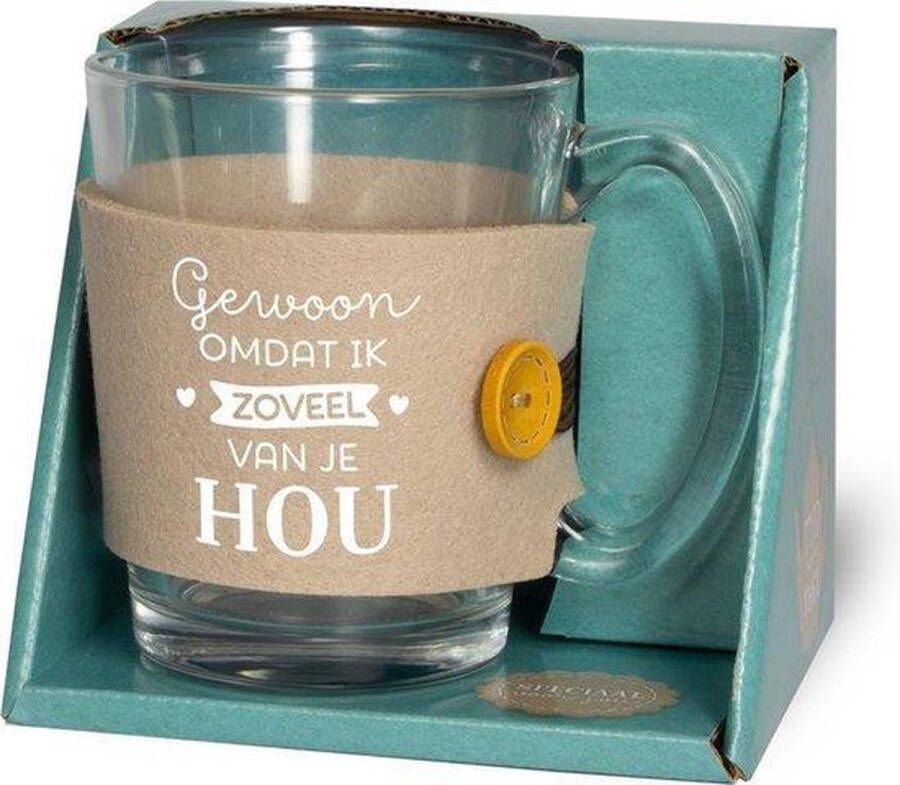 Snoepkado.com Verjaardag Theeglas Gewoon om dat ik zoveel van je hou Gevuld met verpakte toffees Voorzien van een zijden lint met de tekst Speciaal voorjou- in cadeauverpakking met gekleurd lint