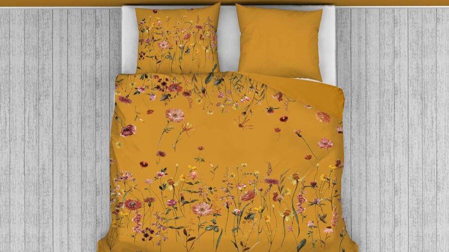 Snoozing Meadow Flowers Flanel Dekbedovertrek Lits-jumeaux 240x200 220 cm Okergeel