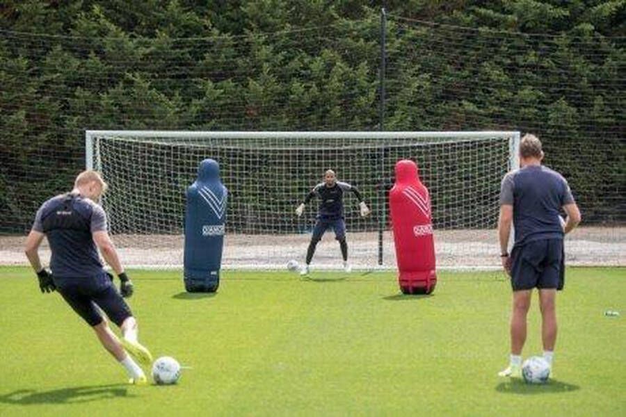 SoccerConcepts Giant vrije trap poppen Blauw Rood Opblaasbaar Voetbal trainingsmateriaal