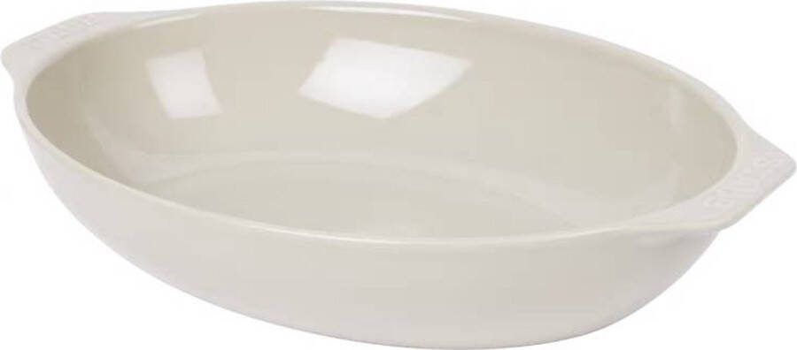 Staub ovale aardewerk ovenschaal in de kleur taupe 1.6 ltr