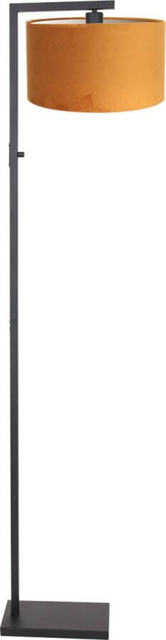 Steinhauer Stang vloerlamp E27 160 cm hoog Ø30 cm kap zwart met okergele kap