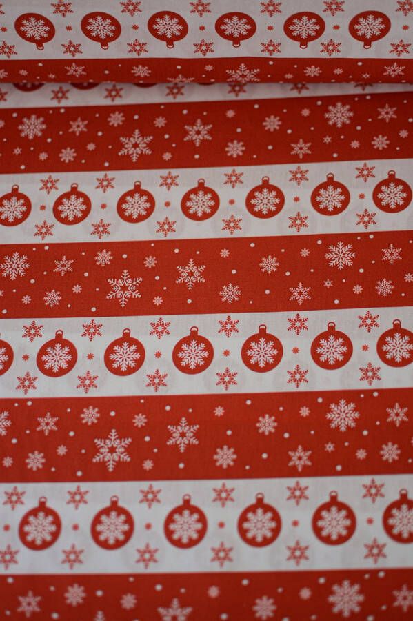 Stoffenboetiek Katoen rood met witte stroken en sneeuwvlokjes en kerstballen 1 meter modestoffen voor naaien stoffen