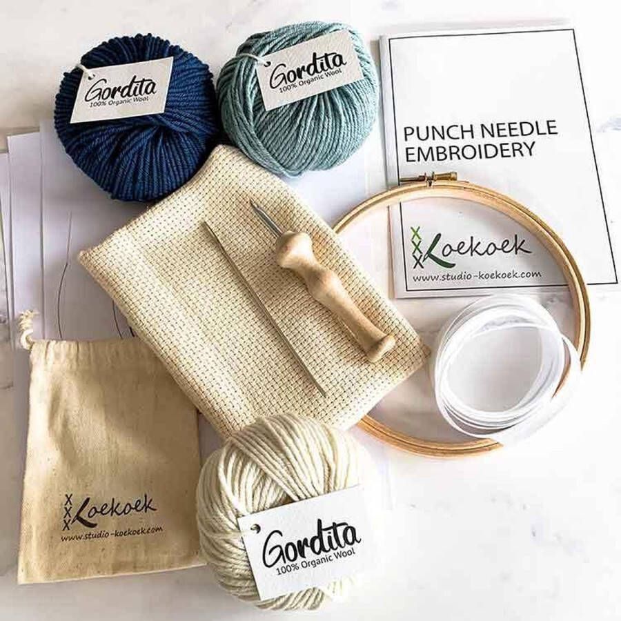 Studio Koekoek Punch needle starterset ergonomische punch naald inclusief patronen borduurring ecologische merino wol en monk's cloth stof kleurset blauw