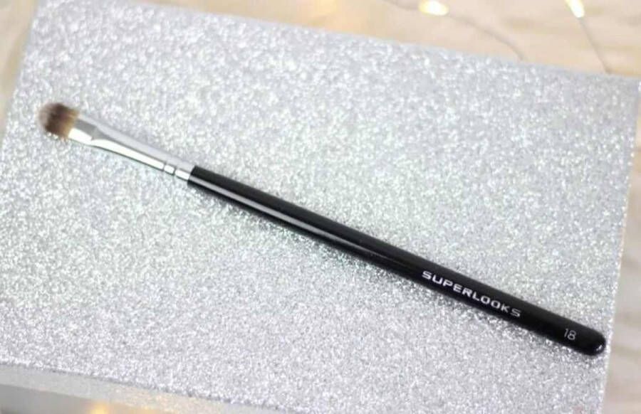 Superlooks concealer kwastje 26