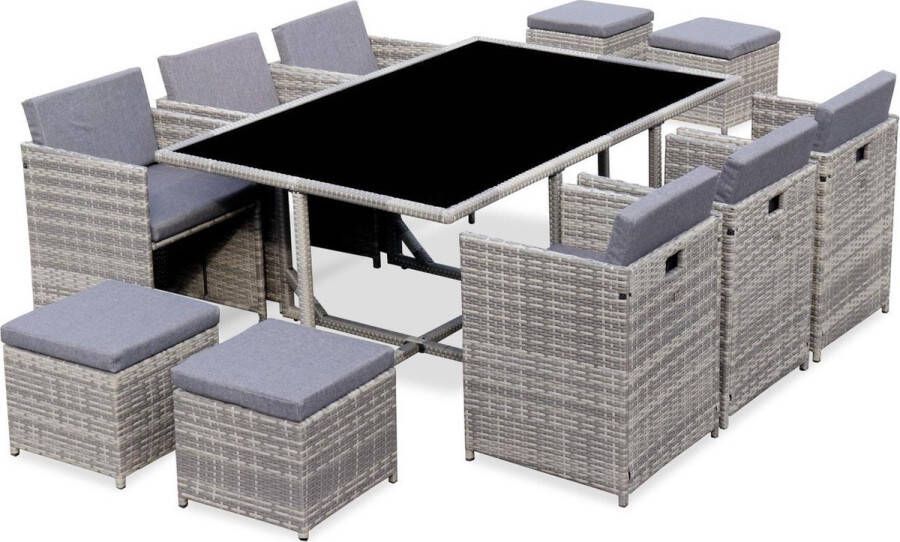 Alice's Garden Vabo set 1 rechthoekig tafel 6 stoelen en 4 voetenbanken van gevlochten hars