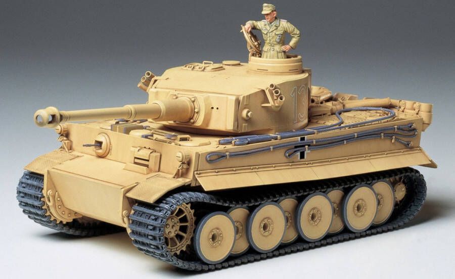 Tamiya German Tiger I Initial Production + Ammo by Mig lijm