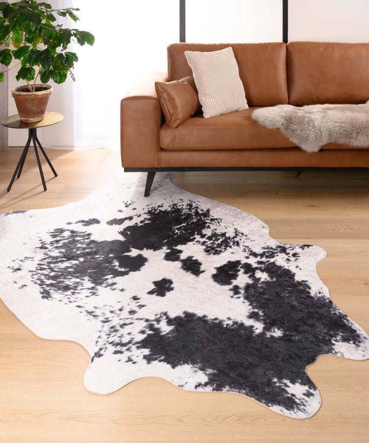 Tapeso Koeienhuid vloerkleed Happy Spotted Cow zwart wit 105x150 cm