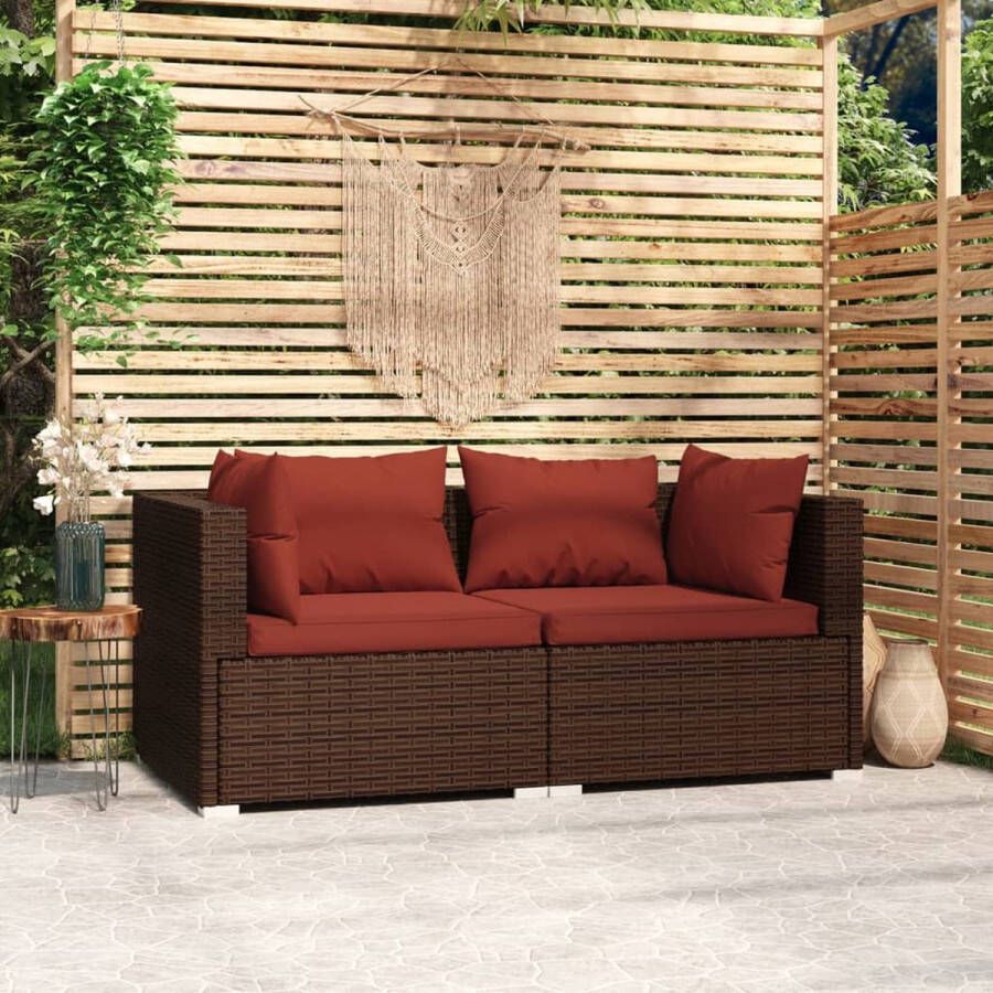 The Living Store Hoekbank Tuinset Bruin PE-rattan 140 x 70 x 60.5 cm Waterdicht Comfortabele kussens Montage vereist 2x Hoekbank 2x Zitkussen 2x Groot rugkussen 2x Klein rugkussen