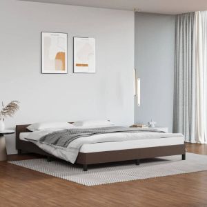 The Living Store Bedframe met hoofdbord kunstleer bruin 180x200 cm Bedframe Met Hoofdbord Bedframes Met Hoofdborden Bedframe Bed Slaapmeubel Bedbodem Ledikant Eenpersoonsbed Slaapbed Bedframes Bedden