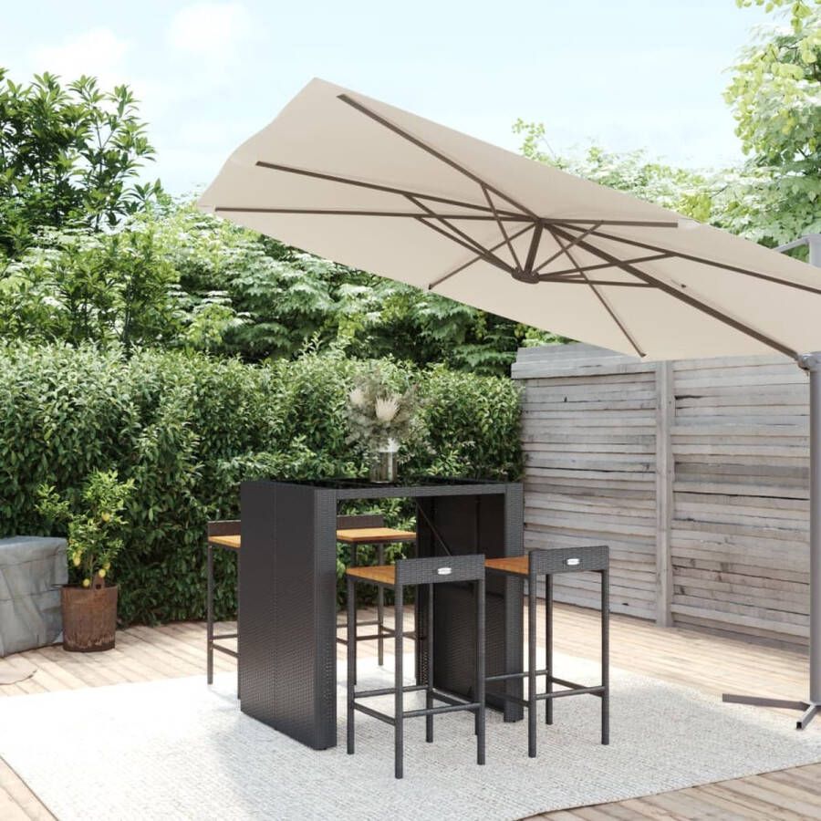 The Living Store Tuinbarset PE-rattan Zwarte kleur 105 x 80 x 110 cm Gehard glas Inclusief 1 bartafel 4 barkrukken