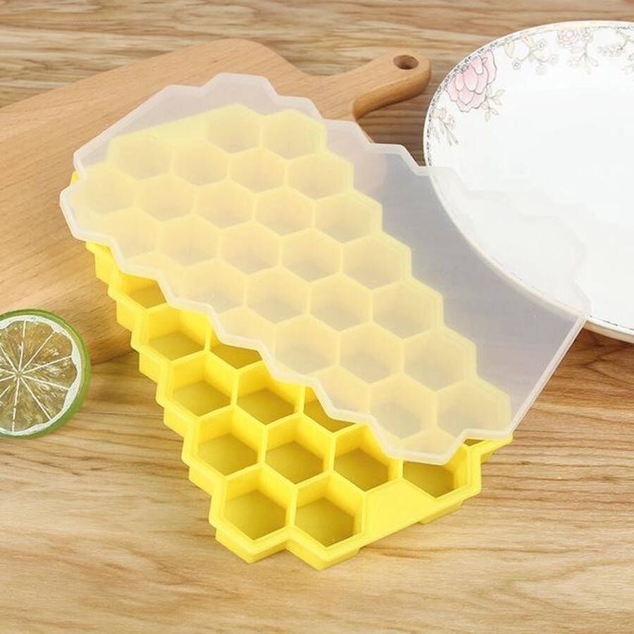 Tigrie Honeycomb Siliconen IJsblokjesvorm Met Deksel | ijsblokjesmakers | Voor 37 ijsblokjes[Geel]