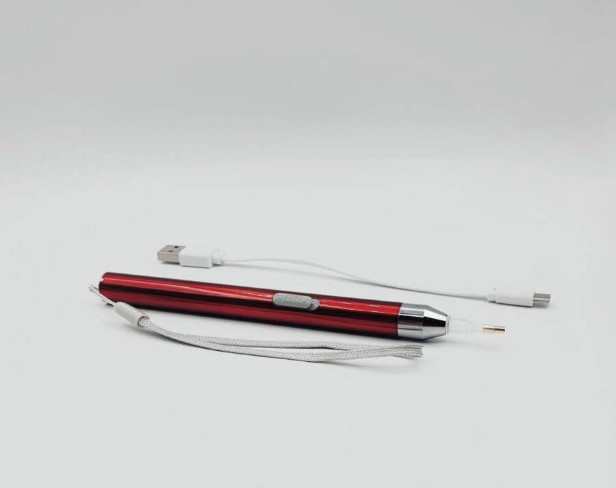Topmo Diamond Painting pen met licht – LED lichtpen – Oplaadbare accu Inc. USB kabel en opzetstuk Rood