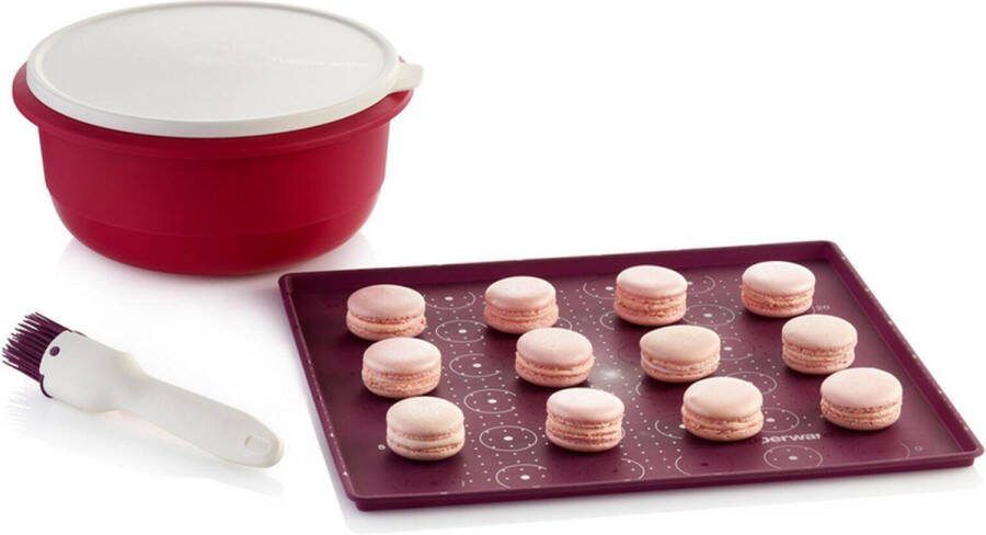Tupperware gebakset