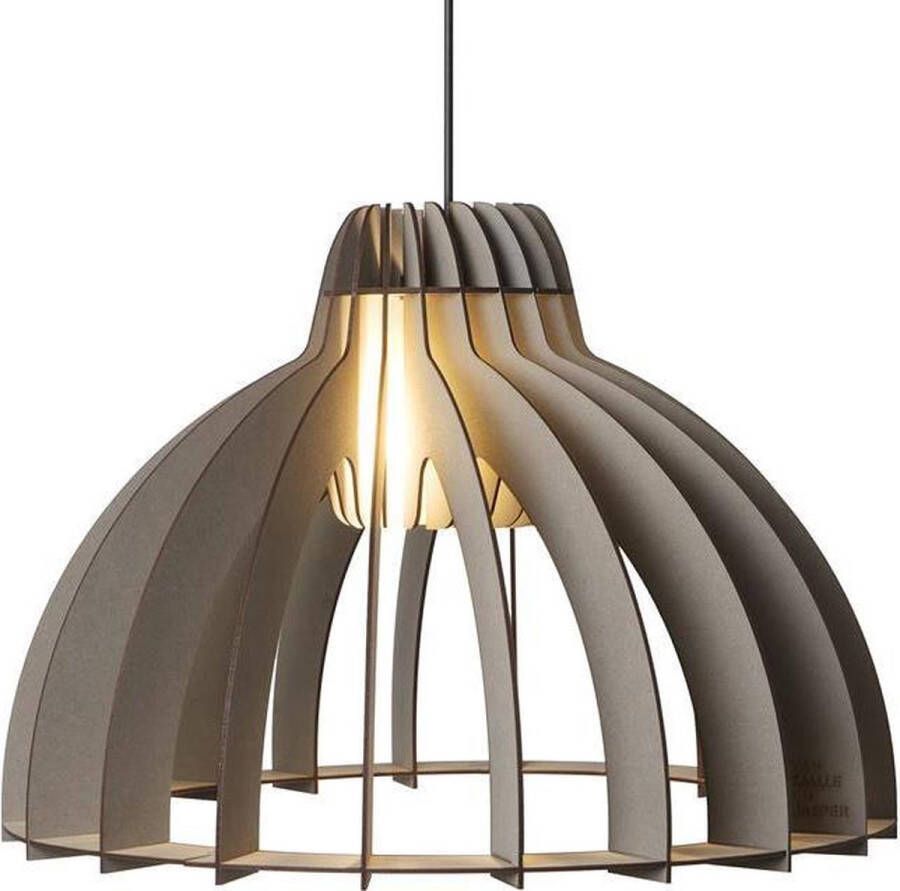 Van Tjalle en Jasper | Granny Smith hanglamp Soft Grey | MDF (hout) | Grijs | E27 fitting | Laser gesneden | Sfeer licht | Sfeervolle verlichting | Uniek Dutch Design