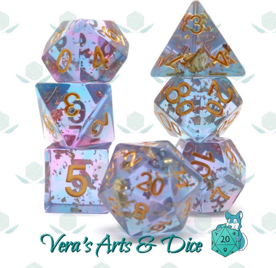 Vera's Arts & Dice Galaxy Treasure Polyset Dice Dobbelstenen Set Van 7 Stuks Transparant Blauw met Slierten Paars en Gouden Cijfers Polydice D&D Rollenspellen Dobbelstenen Set voor Dungeons and Dragons Polyhedral Dice Set Zwarte Velvet Dice Bag