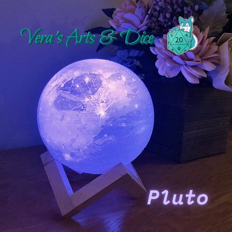 Vera's Arts & Dice Pluto Lamp 16 Verschillende Kleuren Planeet Lampen LED Lamp Oplaadbaar Dimbaar Stroboscoop Effect Mogelijk Aanraak Gevoelig Afstandsbediening 3D Print Handmade Lampen Sfeerverlichting Slaapkamer Woonkamer